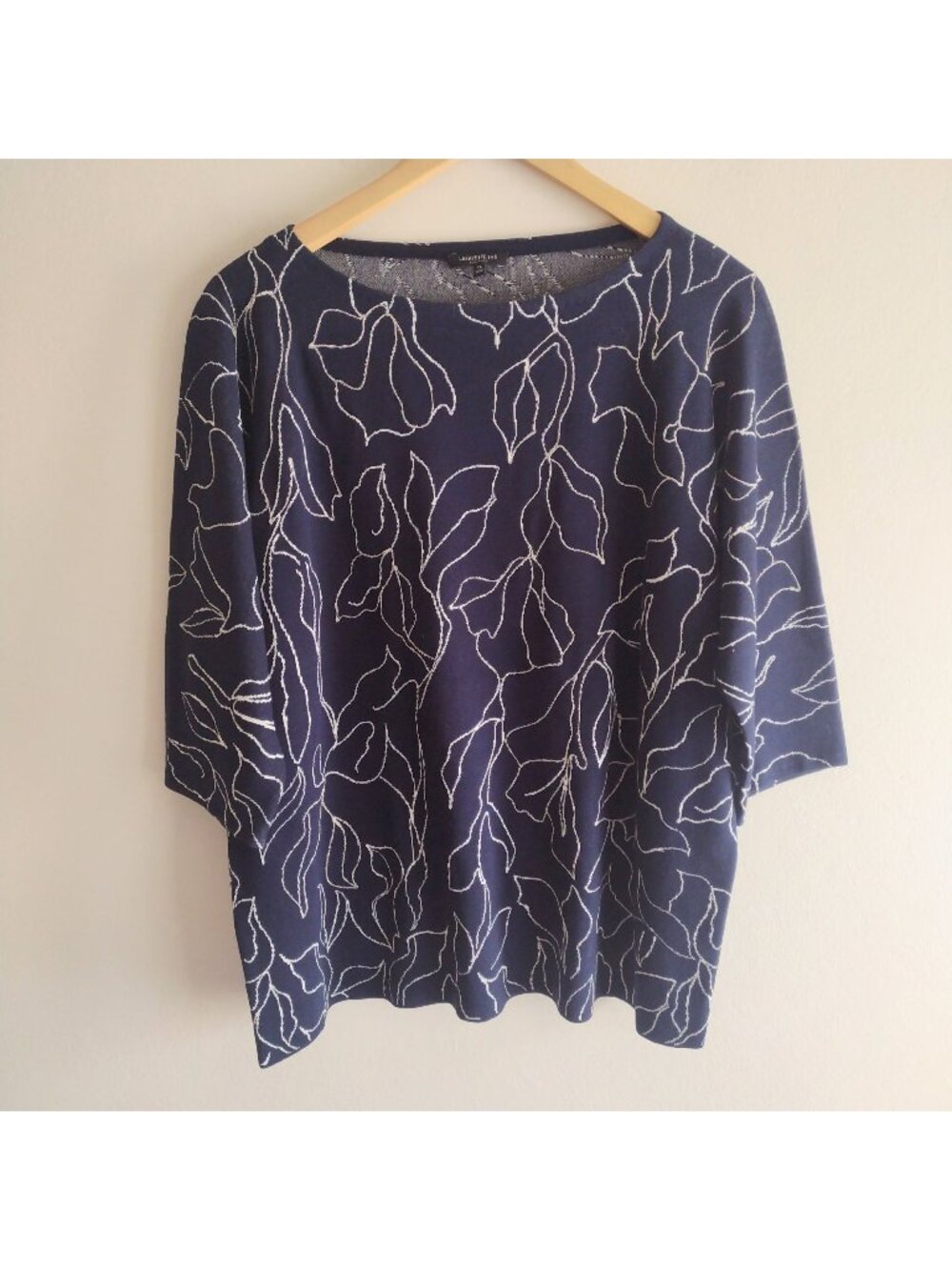 Lafayette 148 Leaf Pattern Blouse XL Navy Cotton Knit Relaxed Top w Chain Trim